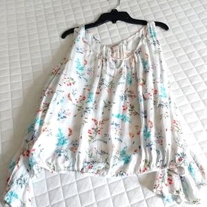 White and Floral Women's Flared Long Sleeve Shirt Size XXL